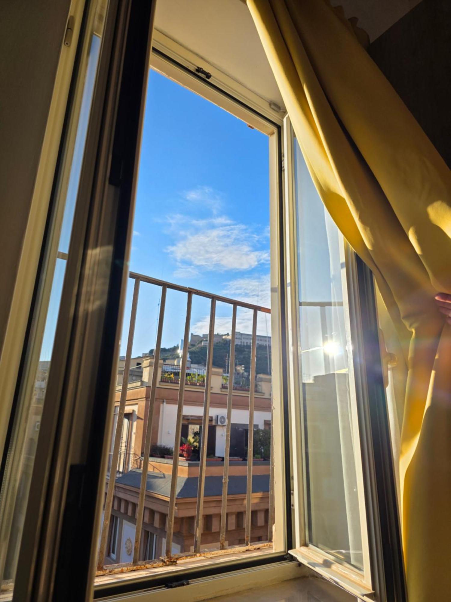 Barbaja Suites In Street Toledo 205 那不勒斯 外观 照片